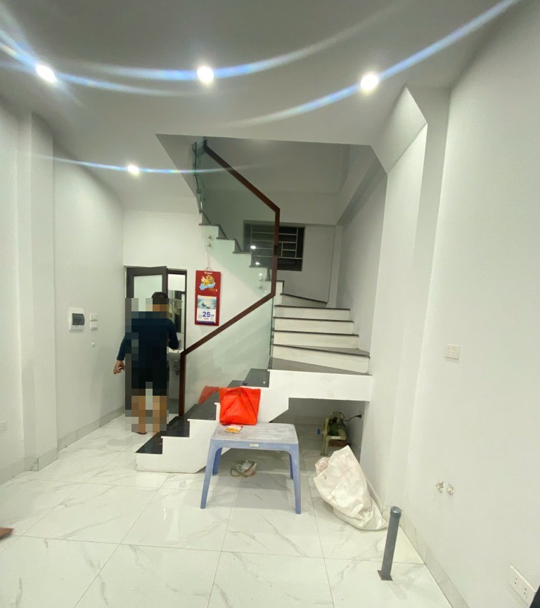 NHÀ MỚI ĐÔNG NGẠC – NGÕ THÔNG, Ô TÔ ĐỖ CỬA – 2 THOÁNG, GẦN CHỢ, GẦN PHỐ.